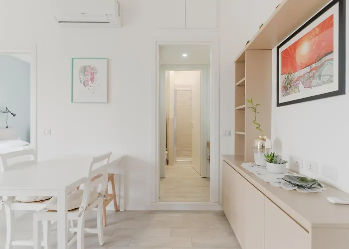 Daire Guesthost - Lovely In Maggiolina Milano